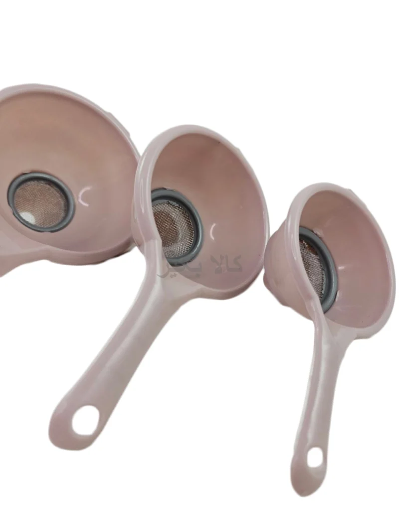 قیف سه عددی پلاستیکی با صافی داخلی