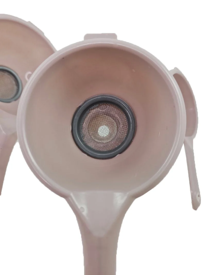 قیف سه عددی پلاستیکی با صافی داخلی