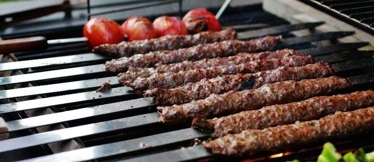 کباب اورفا ترکیه چیست؟ مواد لازم و طرز تهیه کباب اورفا